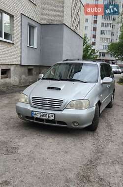 Минивэн Kia Carnival 2002 в Ковеле