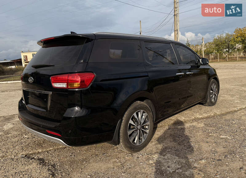 Мінівен Kia Carnival 2017 в Білгороді-Дністровському фото 25 Мінівен Kia Carnival 2017 в Білгороді-Дністровському