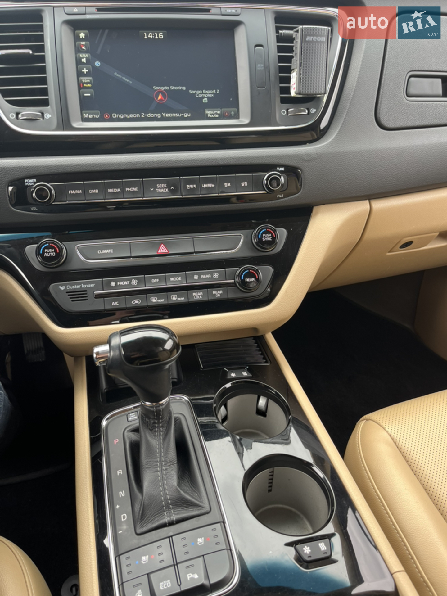 2016 Kia Carnival - мініатюра 10