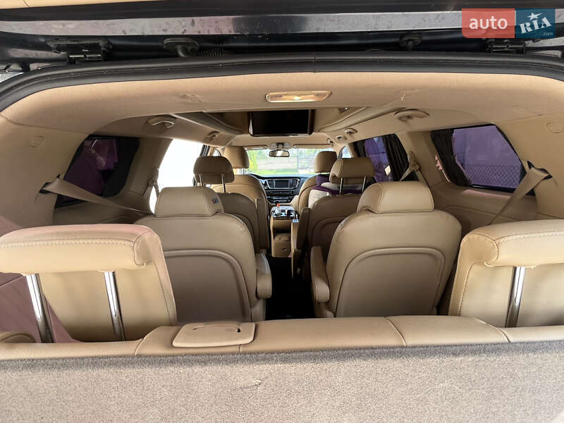 Минивэн Kia Carnival 2016 в Козове фото 15 Минивэн Kia Carnival 2016 в Козове