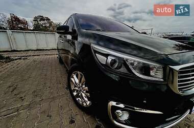 Мінівен Kia Carnival 2014 в 