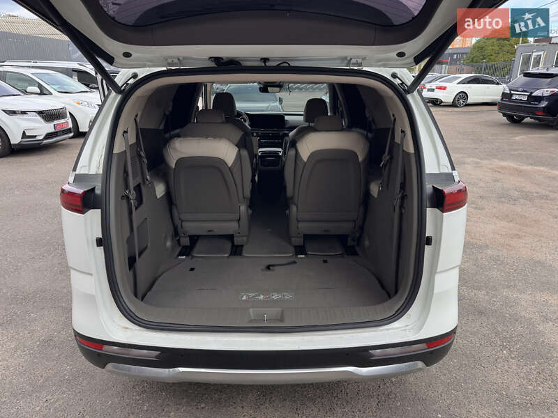 Минивэн Kia Carnival 2020 в Таирово фото 11 Минивэн Kia Carnival 2020 в Таирово