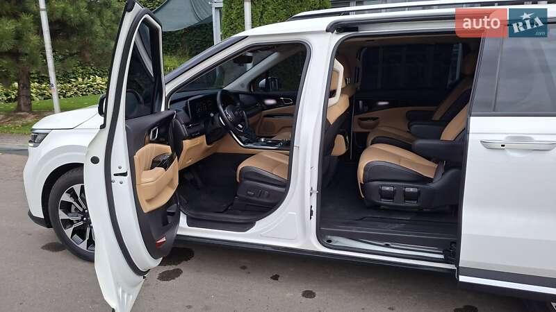 Минивэн Kia Carnival 2021 в Киеве фото 31 Минивэн Kia Carnival 2021 в Киеве