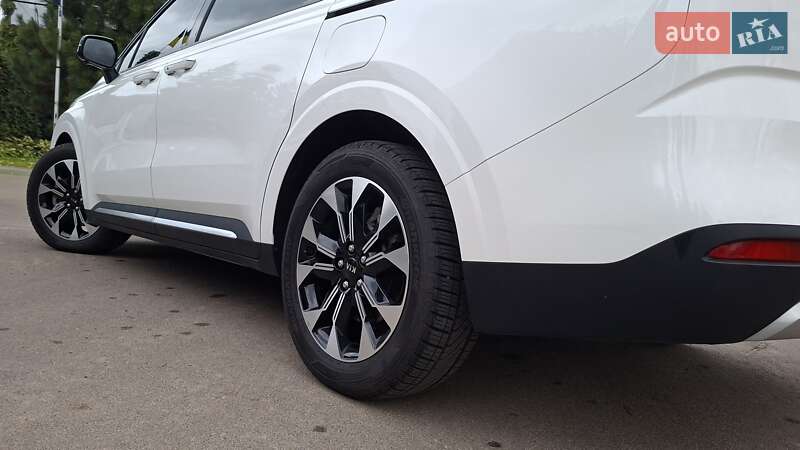 Минивэн Kia Carnival 2021 в Киеве фото 92 Минивэн Kia Carnival 2021 в Киеве