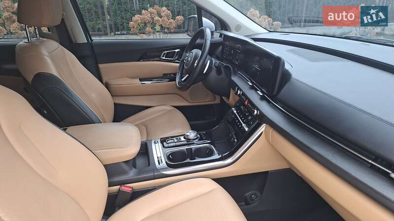 Минивэн Kia Carnival 2021 в Киеве фото 171 Минивэн Kia Carnival 2021 в Киеве