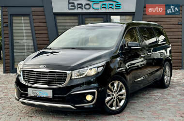 Мінівен Kia Carnival 2017 в Вінниці