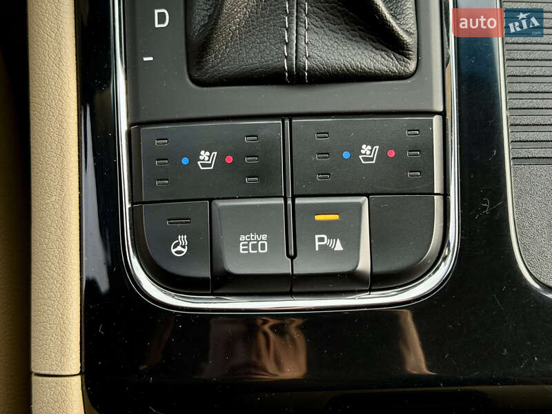 Минивэн Kia Carnival 2017 в Виннице фото 31 Минивэн Kia Carnival 2017 в Виннице