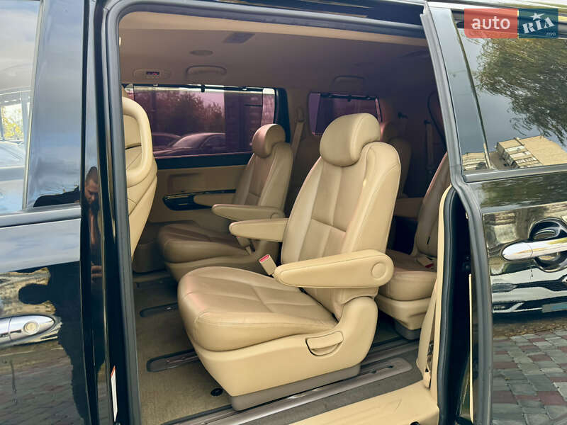 Минивэн Kia Carnival 2017 в Виннице фото 35 Минивэн Kia Carnival 2017 в Виннице