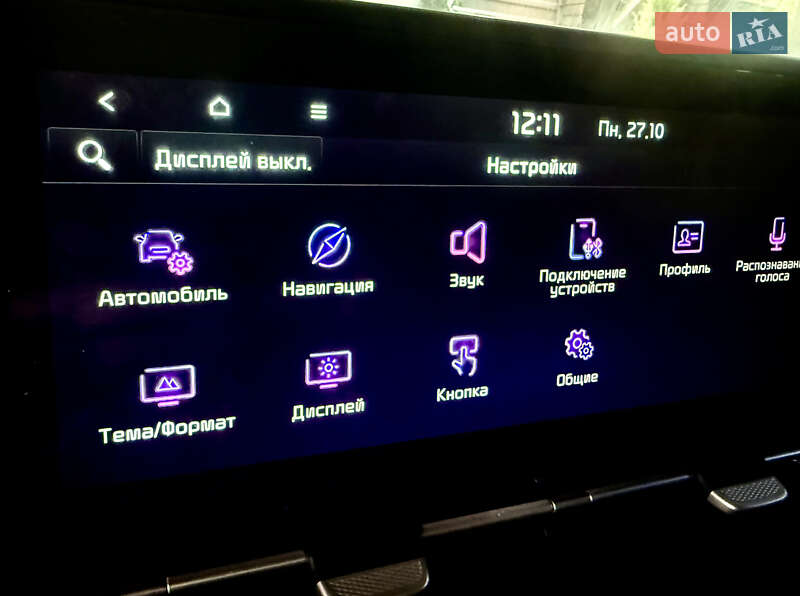 Мінівен Kia Carnival 2021 в Києві