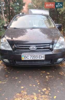 Минивэн Kia Carnival 2006 в Львове