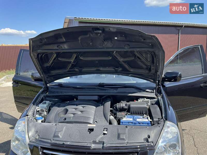 Минивэн Kia Carnival 2008 в Виноградове