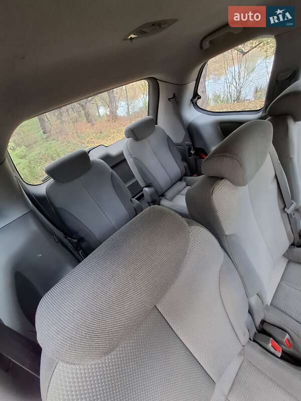 Минивэн Kia Carnival 2009 в Виннице фото 19 Минивэн Kia Carnival 2009 в Виннице