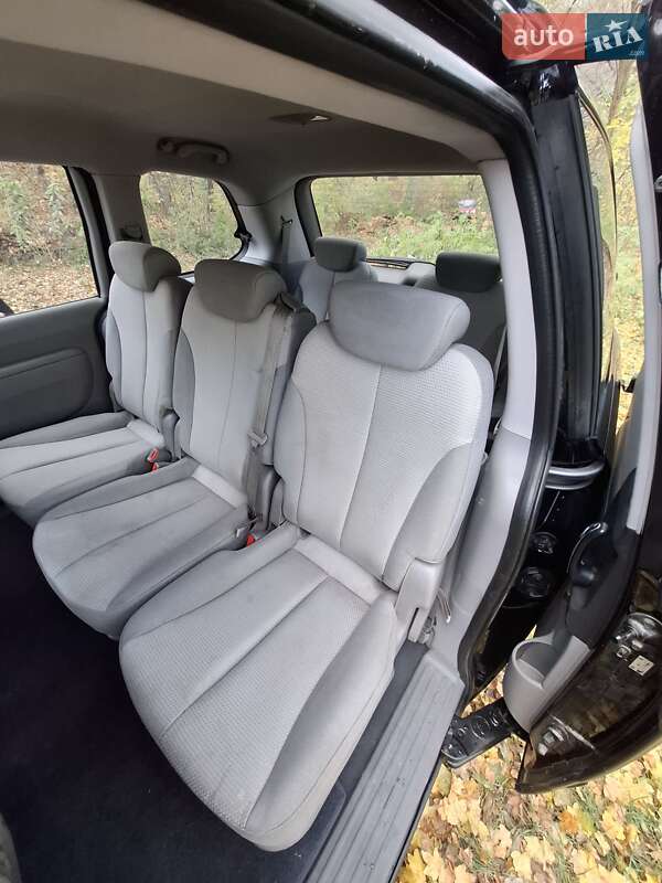Минивэн Kia Carnival 2009 в Виннице фото 26 Минивэн Kia Carnival 2009 в Виннице