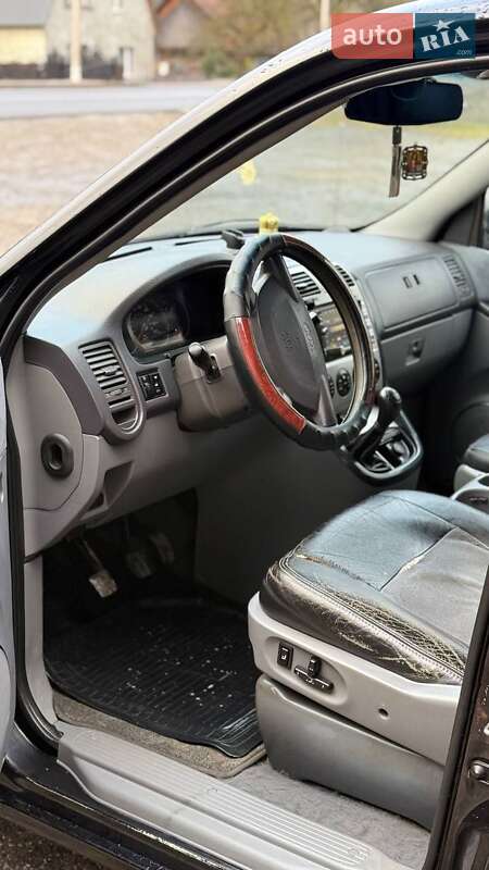 Минивэн Kia Carnival 2003 в Рахове фото 4 Минивэн Kia Carnival 2003 в Рахове