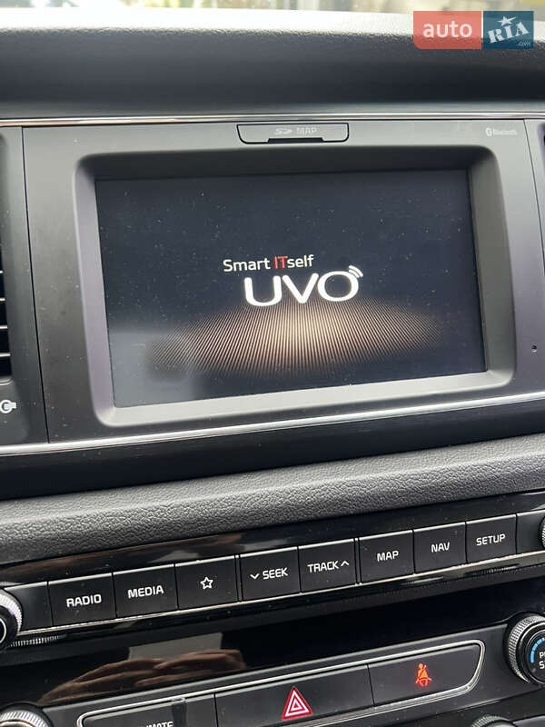 Мінівен Kia Carnival 2019 в Одесі