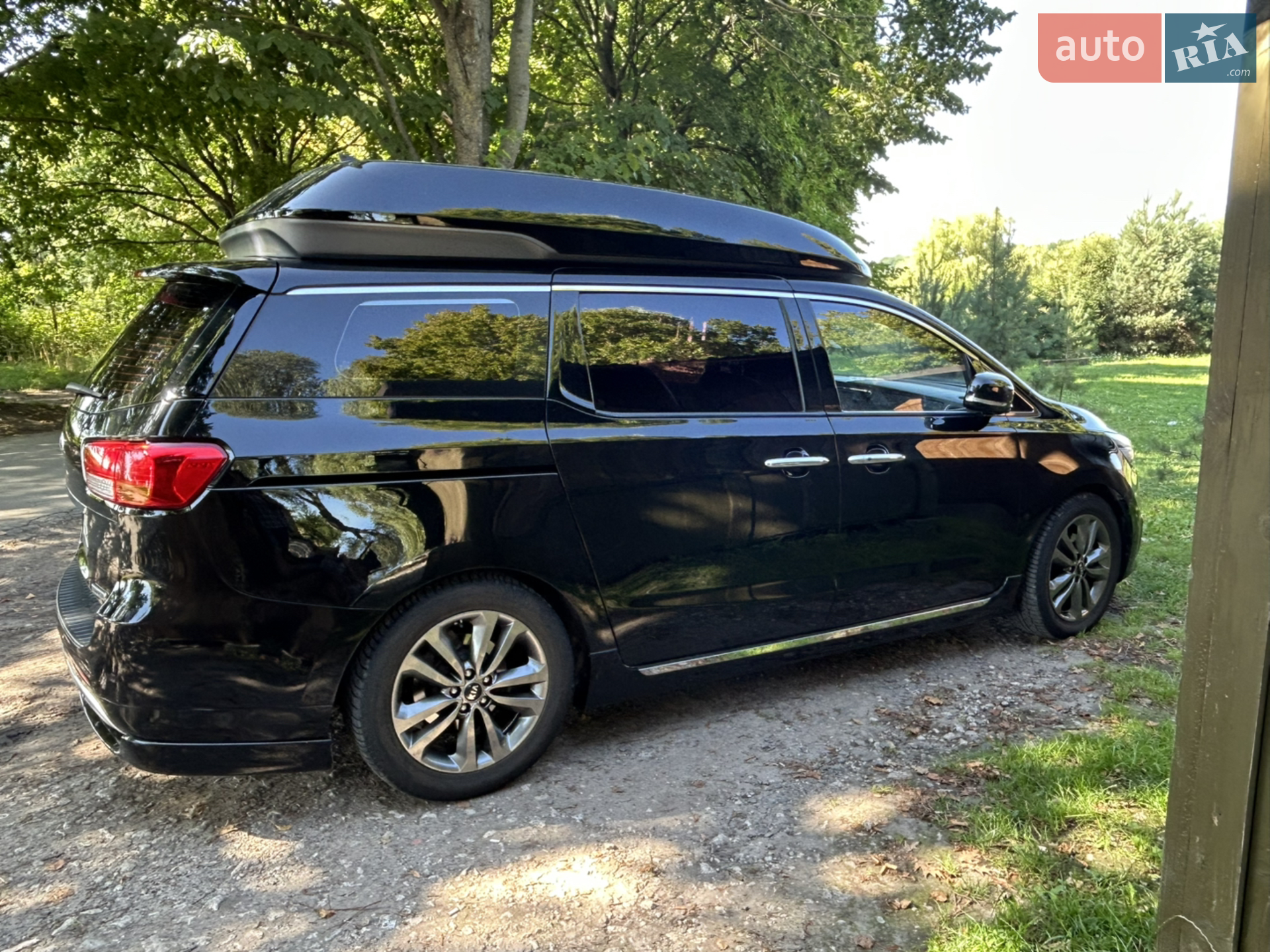 2016 Kia Carnival - мініатюра 9