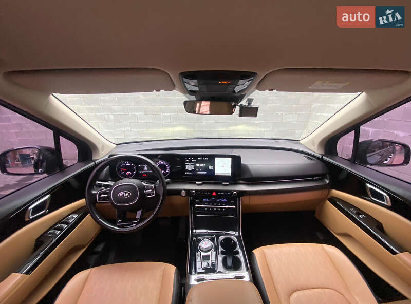 Мінівен Kia Carnival 2021 в Рівному