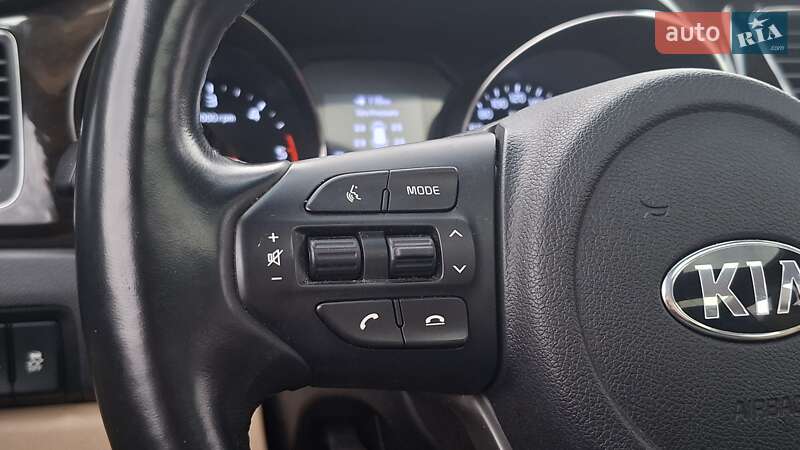 Минивэн Kia Carnival 2019 в Киеве