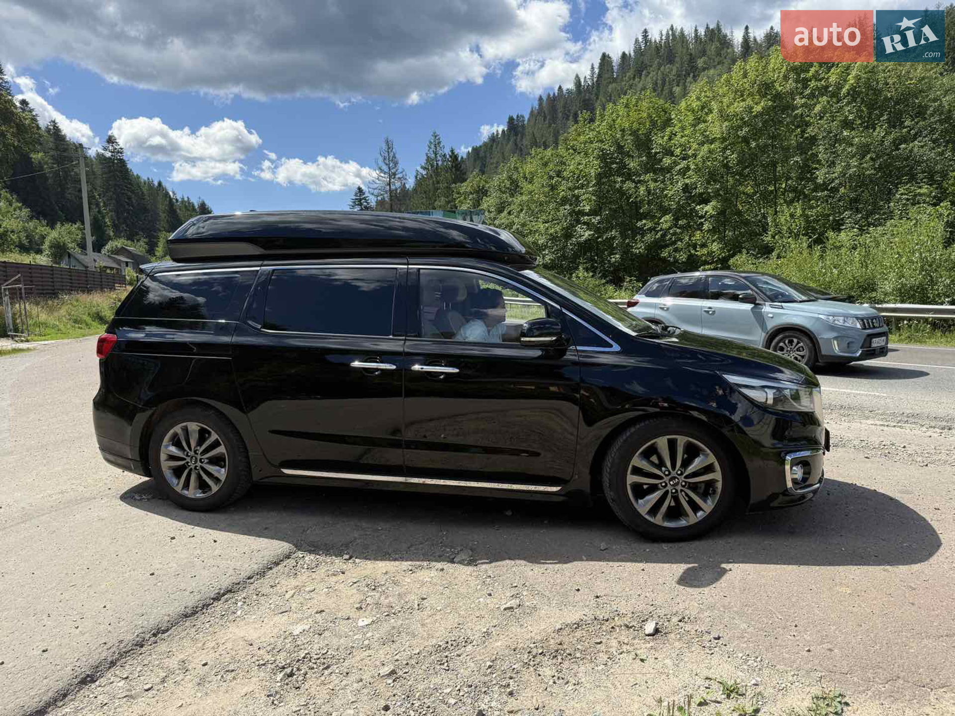 2016 Kia Carnival - мініатюра 2
