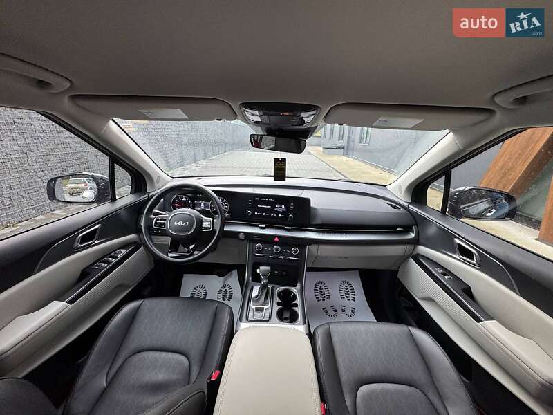 Минивэн Kia Carnival 2023 в Луцке