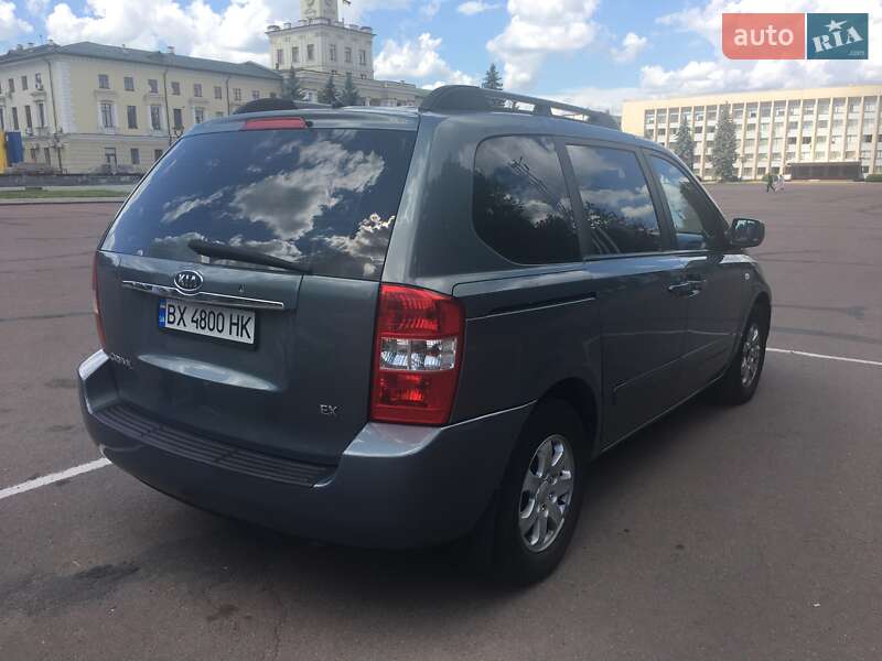 Минивэн Kia Carnival 2008 в Хмельницком фото 4 Минивэн Kia Carnival 2008 в Хмельницком