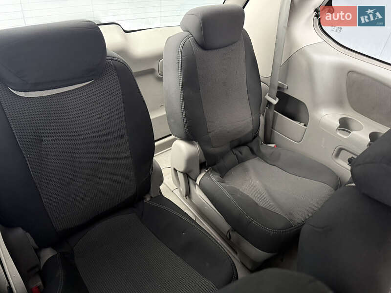 Минивэн Kia Carnival 2007 в Мукачево фото 15 Минивэн Kia Carnival 2007 в Мукачево