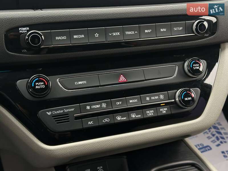 Минивэн Kia Carnival 2017 в Одессе фото 27 Минивэн Kia Carnival 2017 в Одессе