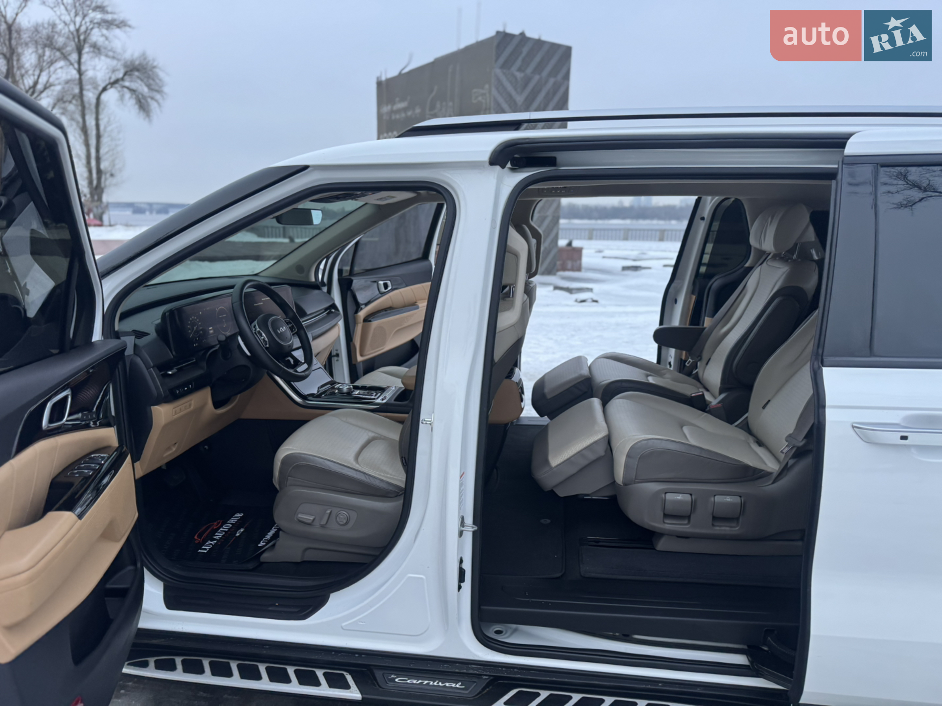 2021 Kia Carnival - мініатюра 40