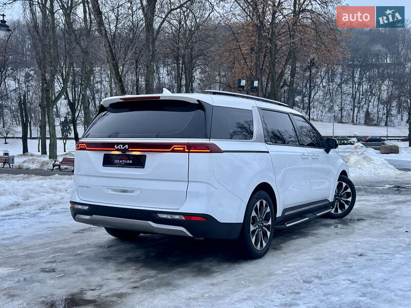 Минивэн Kia Carnival 2021 в Киеве фото 106 Минивэн Kia Carnival 2021 в Киеве