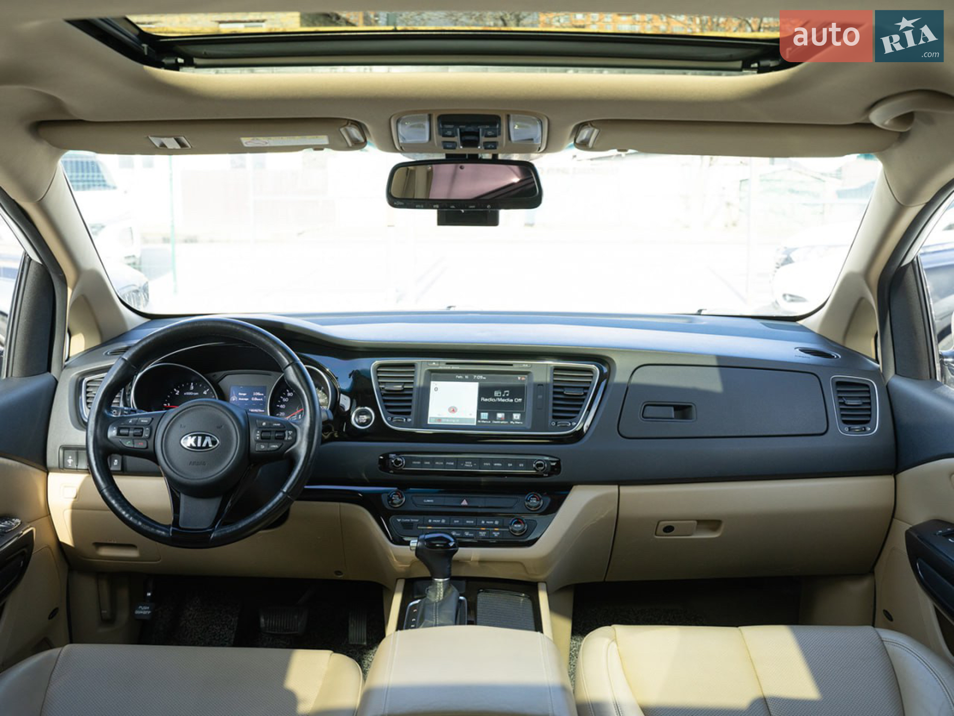 2014 Kia Carnival - мініатюра 15