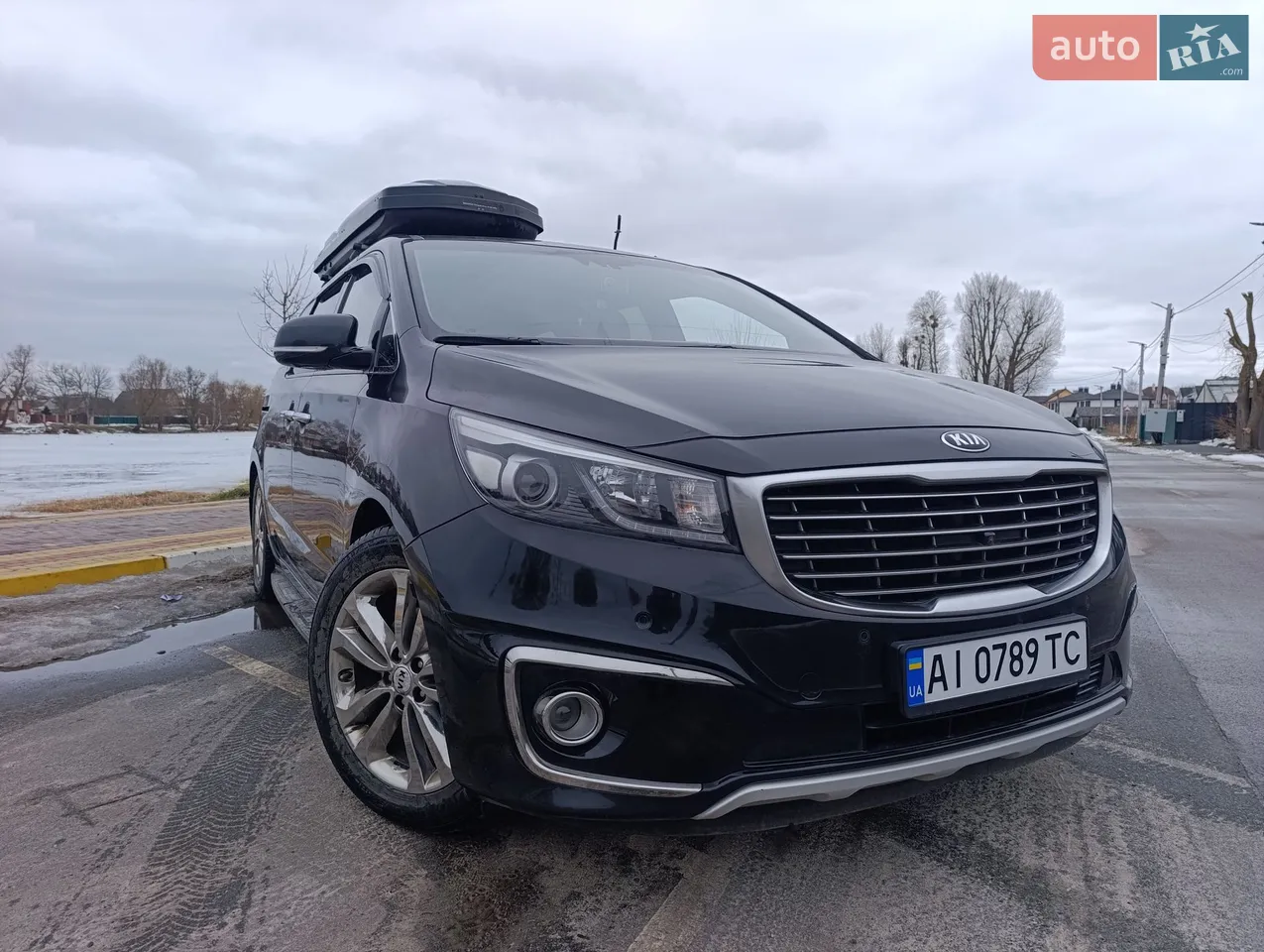 2017 Kia Carnival - мініатюра 27