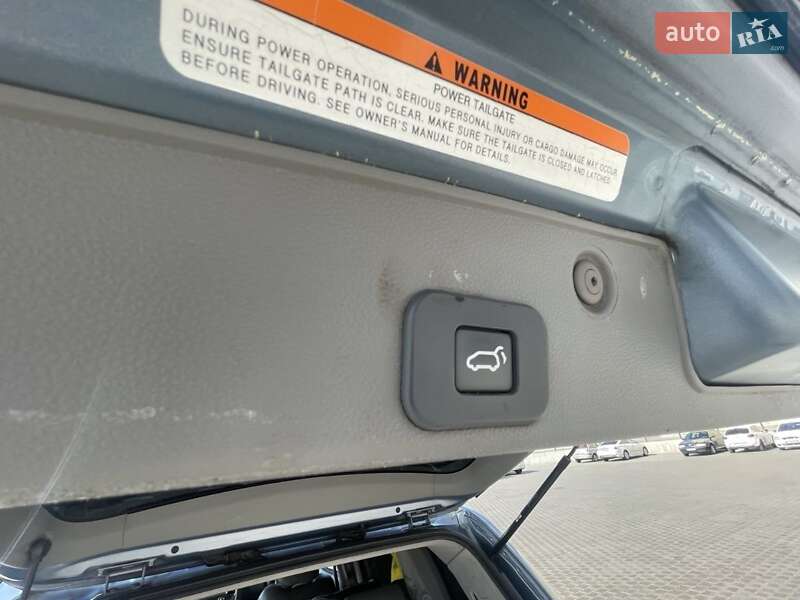 Мінівен Kia Carnival 2006 в Києві