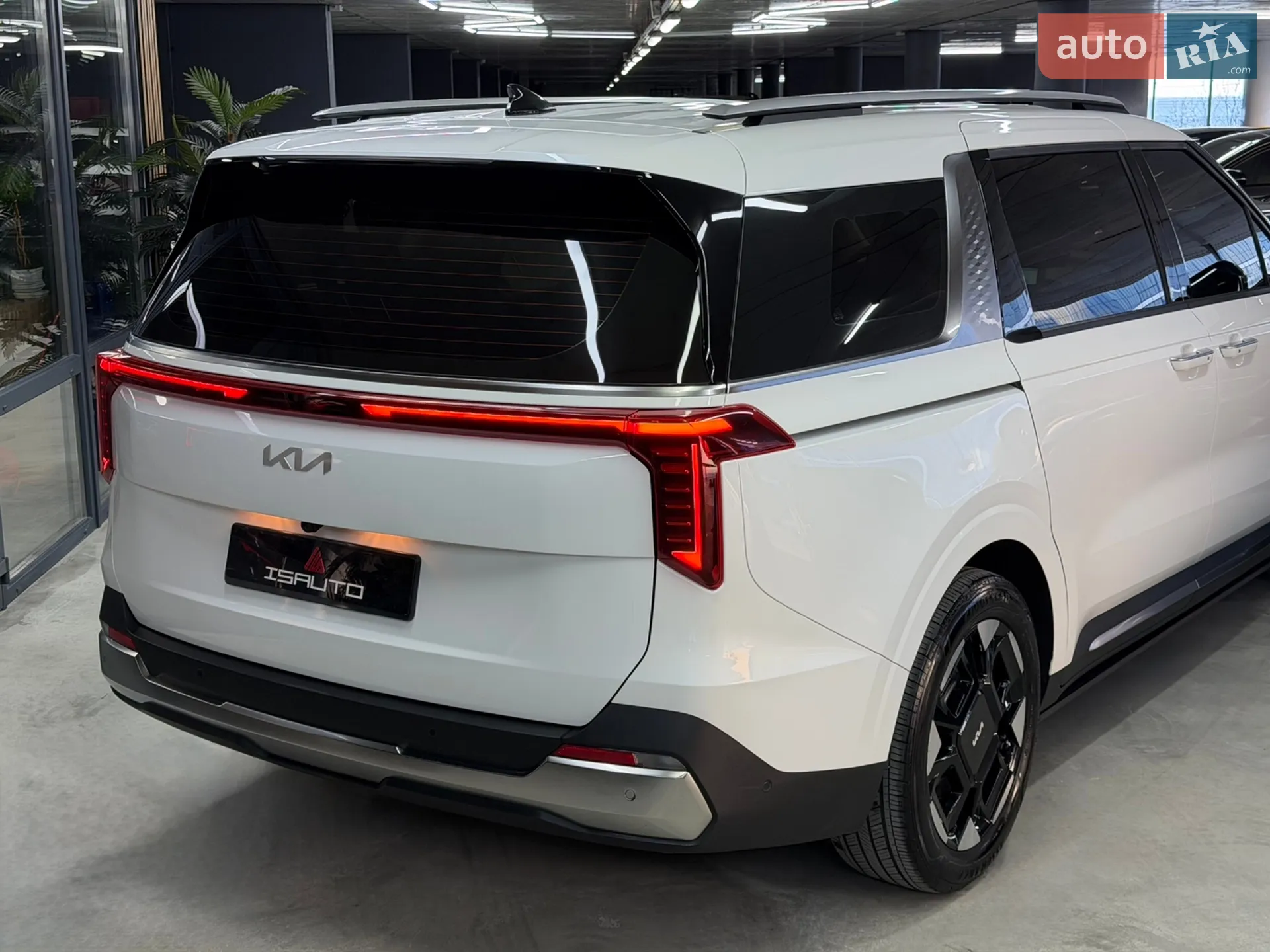 2024 Kia Carnival - мініатюра 16