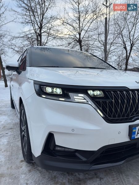 Минивэн Kia Carnival 2023 в Бердичеве