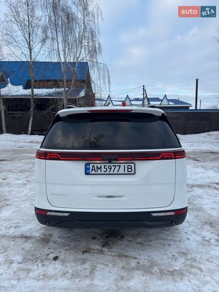 Минивэн Kia Carnival 2023 в Бердичеве