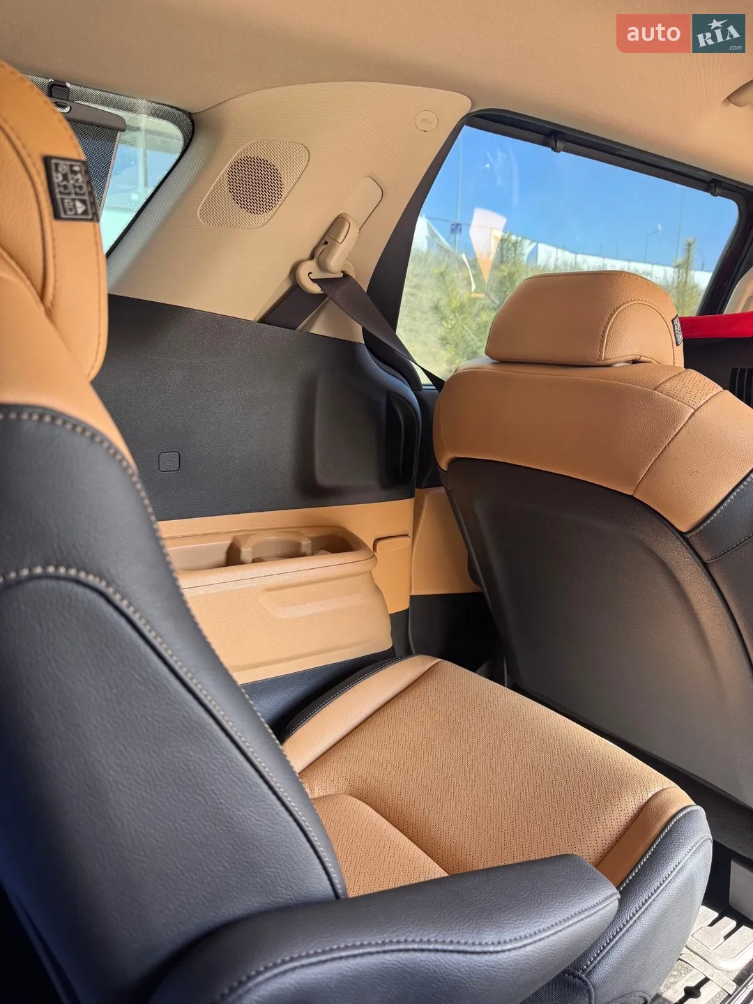 2020 Kia Carnival - мініатюра 29