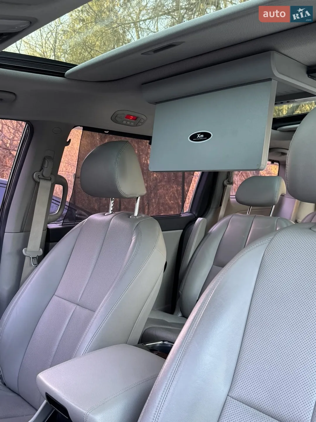2015 Kia Carnival - мініатюра 28