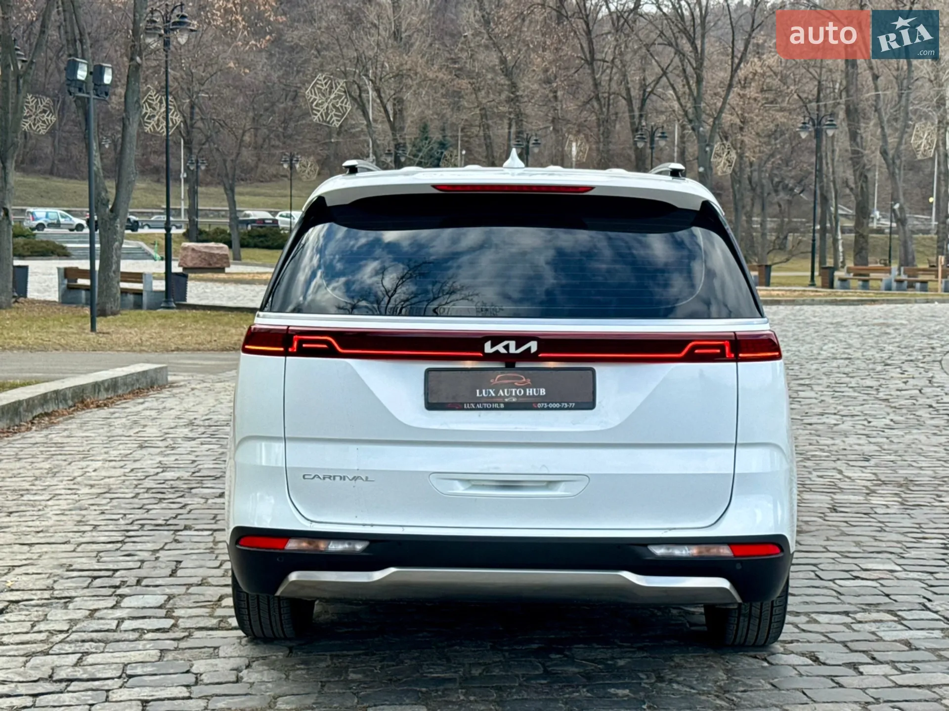 2021 Kia Carnival - мініатюра 9