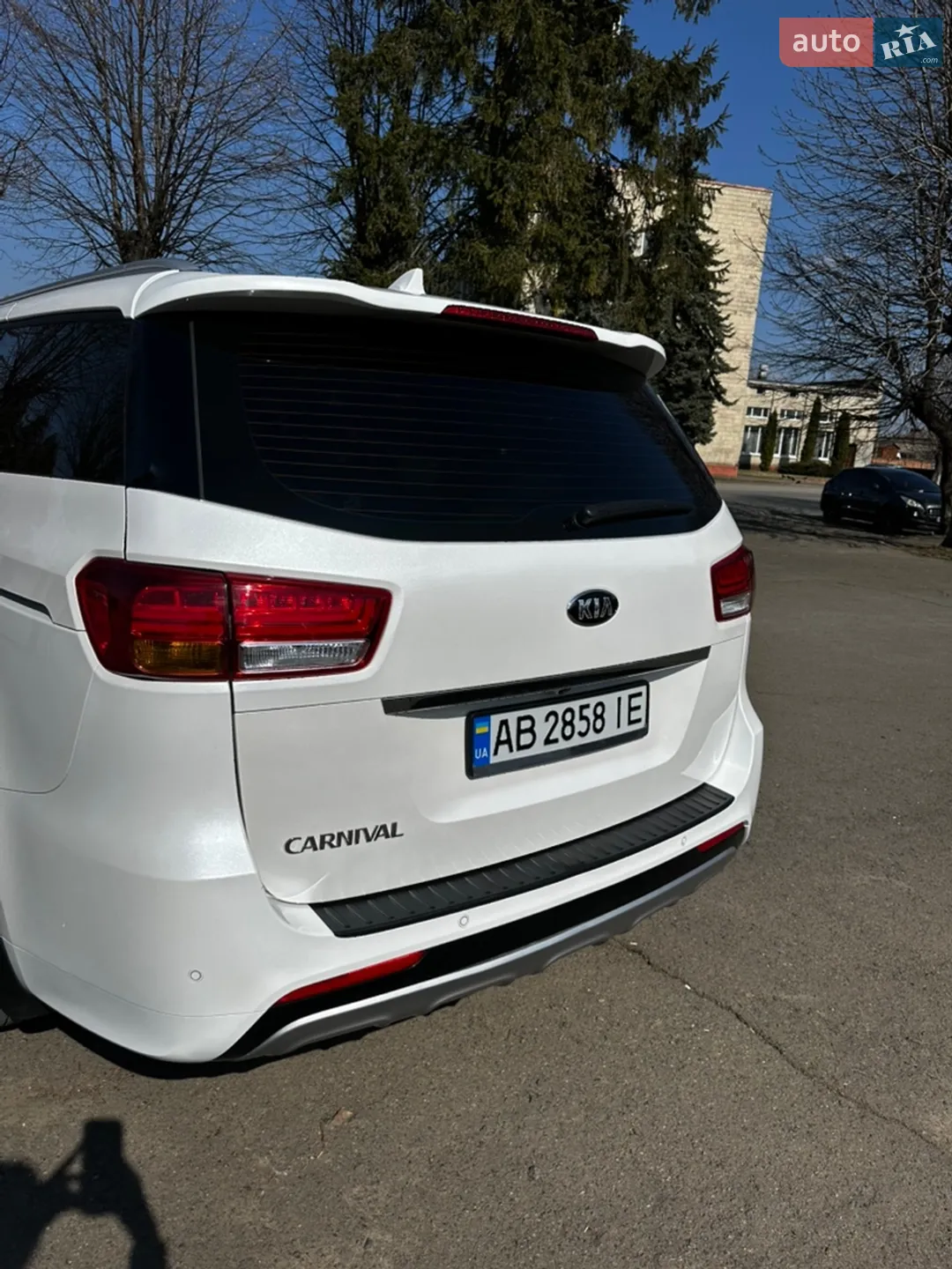 2017 Kia Carnival - мініатюра 4