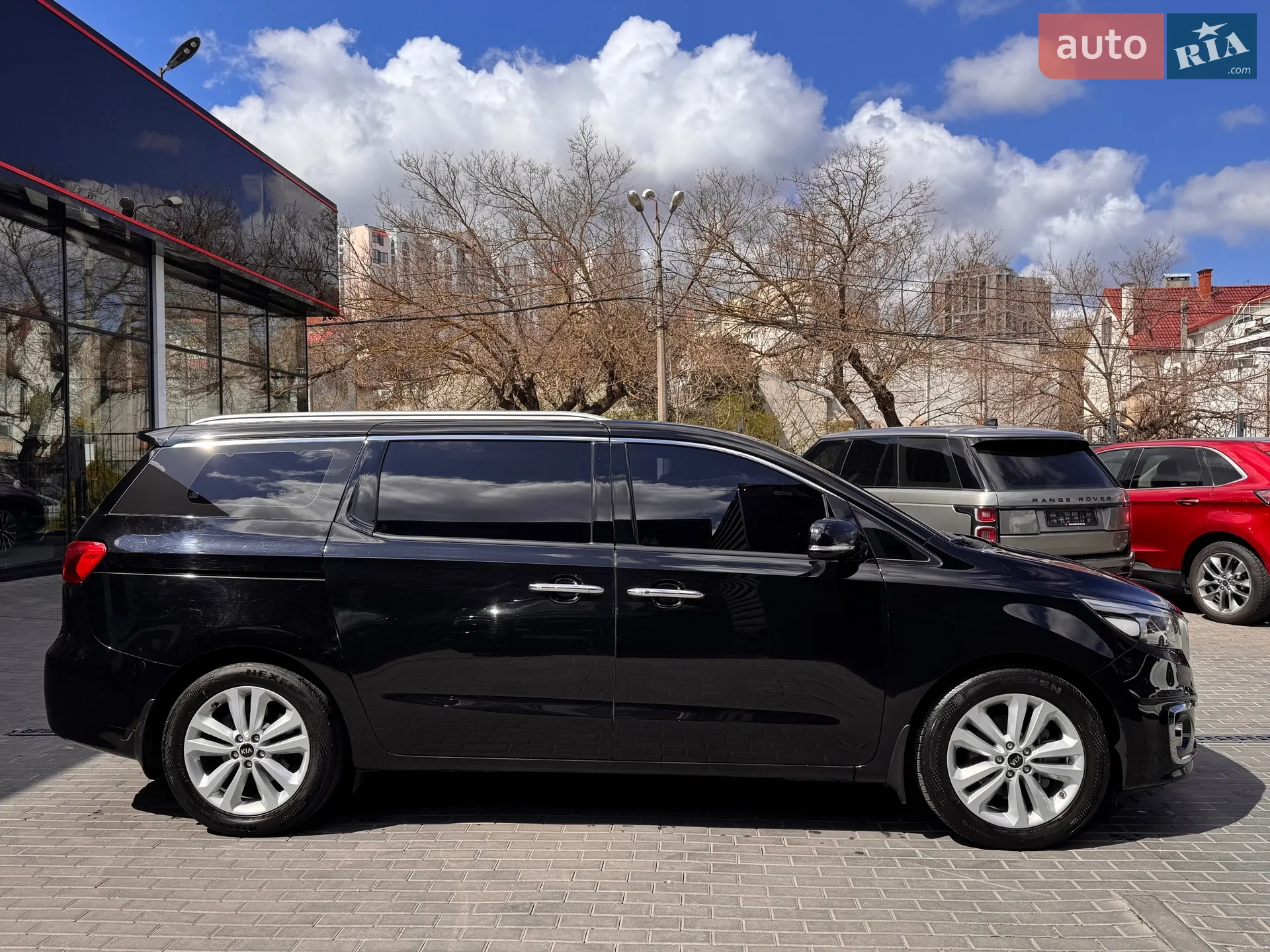 2017 Kia Carnival - мініатюра 8