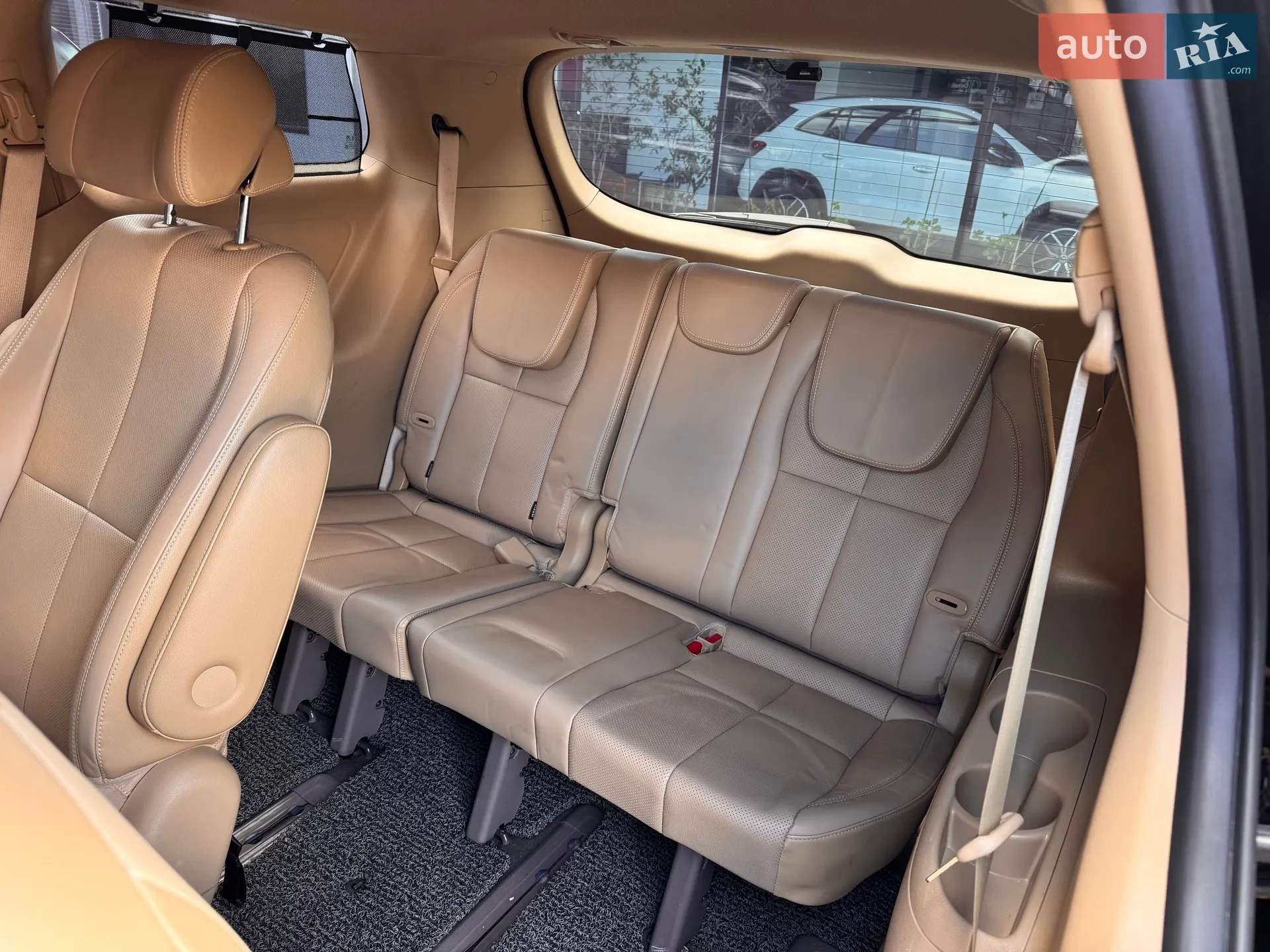 2017 Kia Carnival - мініатюра 14