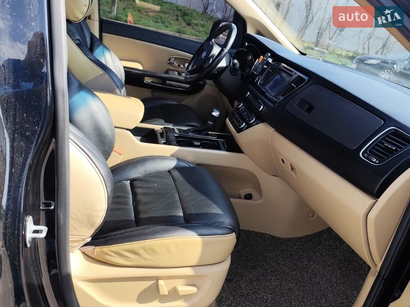 Мінівен Kia Carnival 2016 в Одесі фото 25 Мінівен Kia Carnival 2016 в Одесі