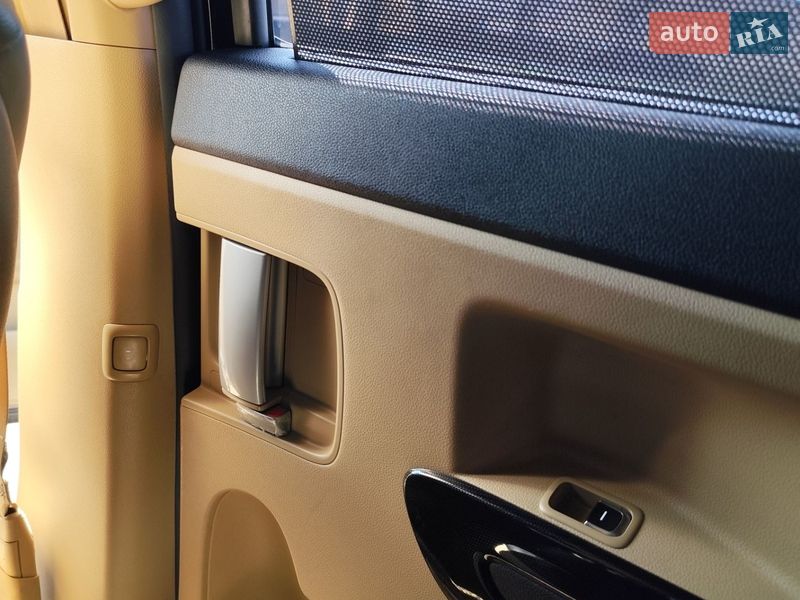 Мінівен Kia Carnival 2016 в Одесі фото 53 Мінівен Kia Carnival 2016 в Одесі