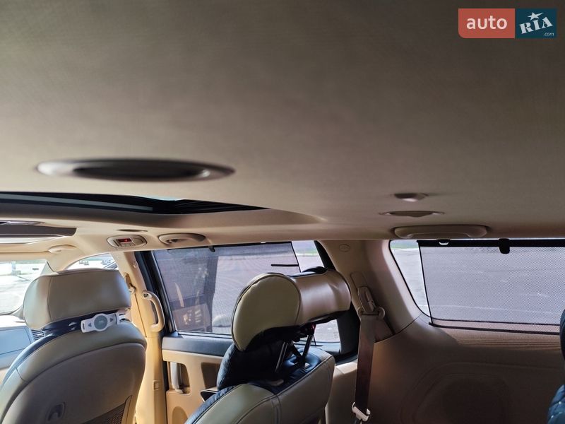 Мінівен Kia Carnival 2016 в Одесі фото 58 Мінівен Kia Carnival 2016 в Одесі