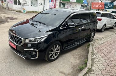 Минивэн Kia Carnival 2018 в Черкассах