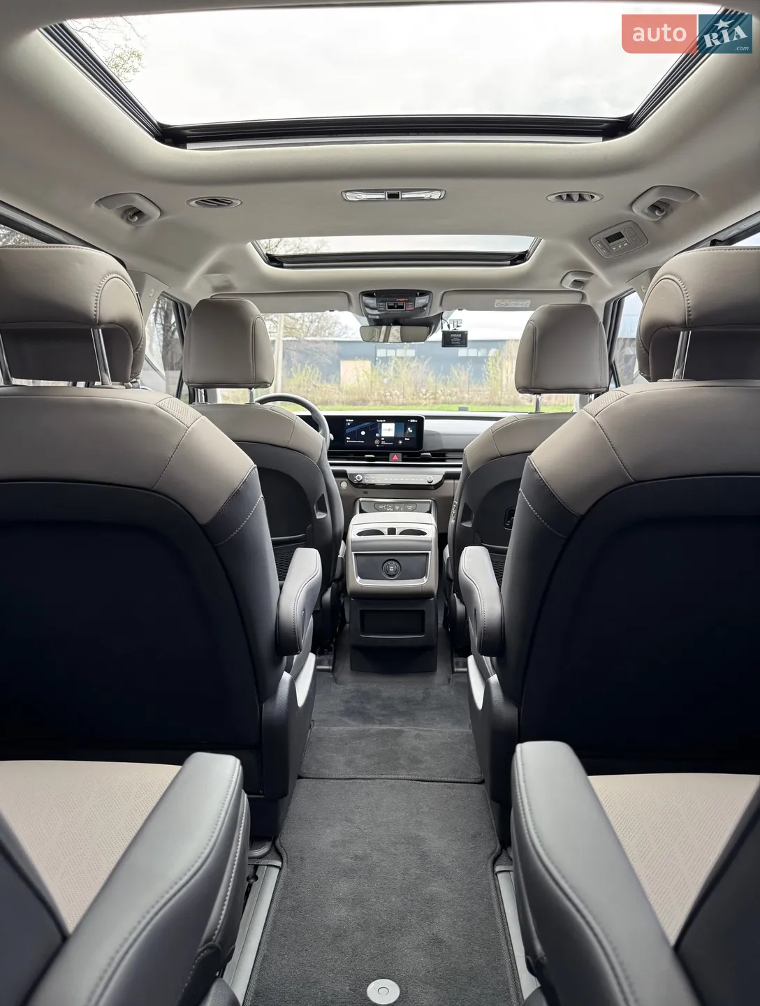 2024 Kia Carnival - мініатюра 41