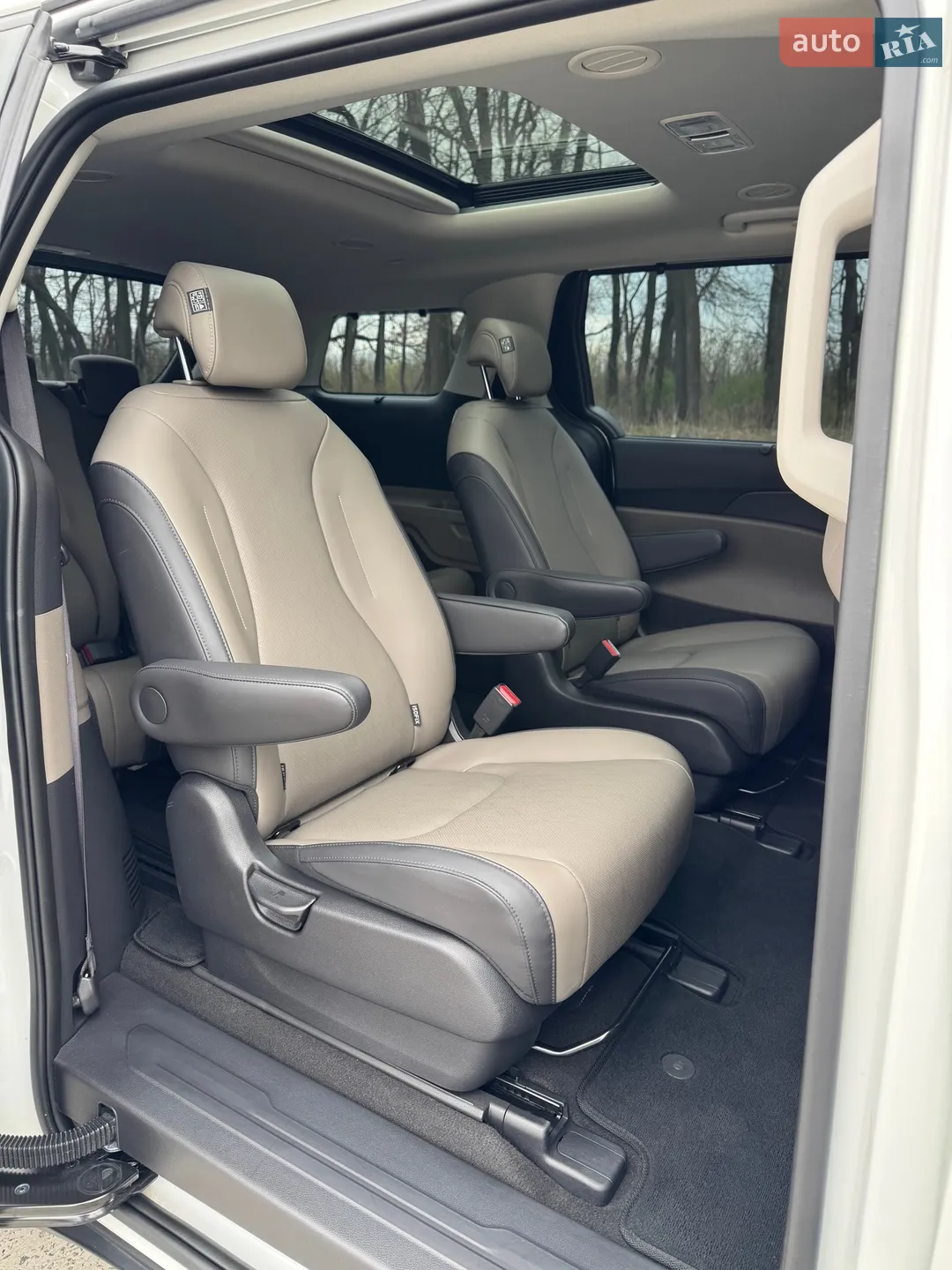 2024 Kia Carnival - мініатюра 38