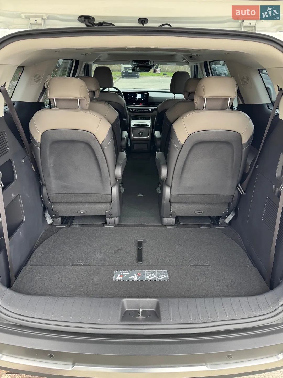2024 Kia Carnival - мініатюра 62