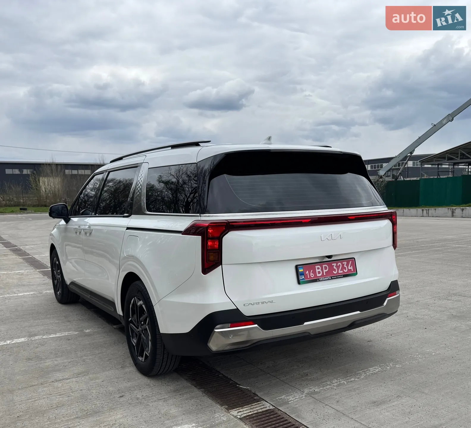 2024 Kia Carnival - мініатюра 10
