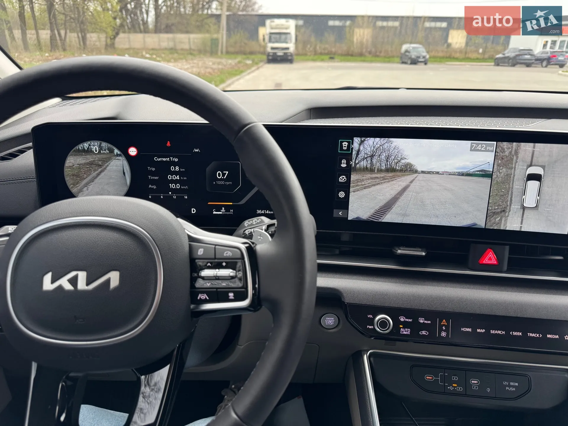 2024 Kia Carnival - мініатюра 66
